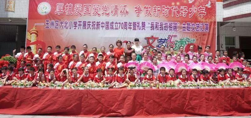 女生怎么暗示喜欢自己？